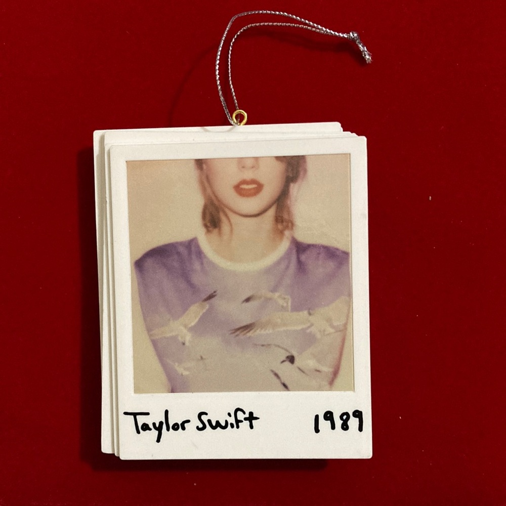Hallmark Polaroid Taylor Swift Xmas ornament